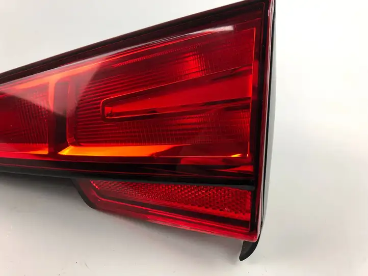 Audi A4 S4 B9 (2015 - 2019) 8W5945076A Задний фонарь в крышке багажника — фото 15