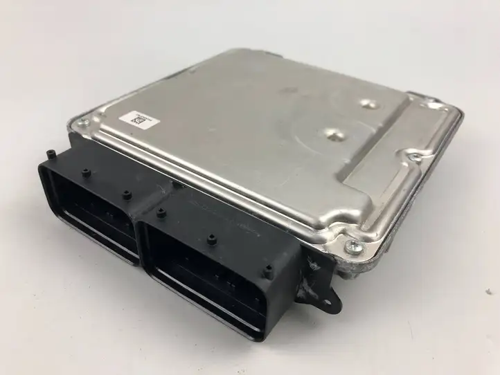 Audi A4 S4 B9 (2015 - 2019) 04L907309L Блок управления двигателем (ECU) — фото 7