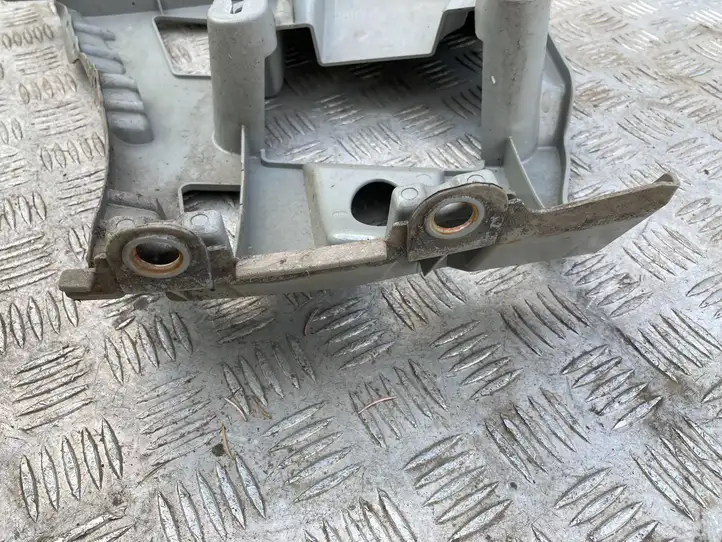 BMW 1 F20 F21 (2011 - 2019) 8063452 Кронштейн угловой части бампера — фото 4