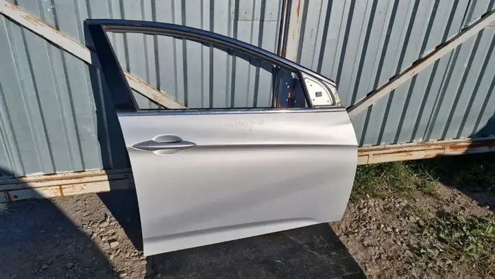 Hyundai i40 (2011 - ) Дверь — фото 1