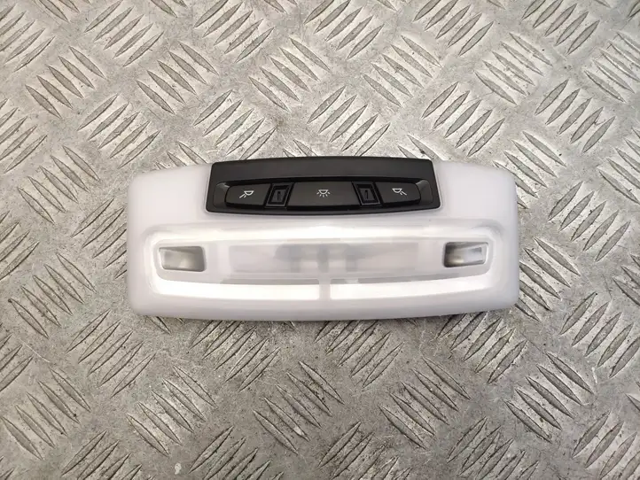 BMW 3 F30 F35 F31 (2012 - 2018) 43927793201 Передняя подсветка — фото 1