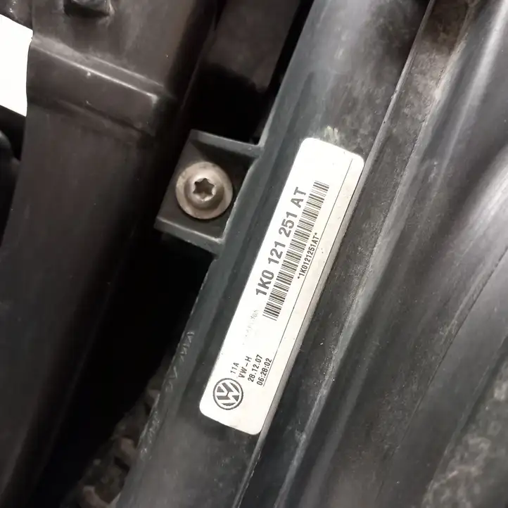 Skoda Octavia Mk2 (1Z) (2004 - 2013) 1K0121251AT Комплект передней части — фото 6