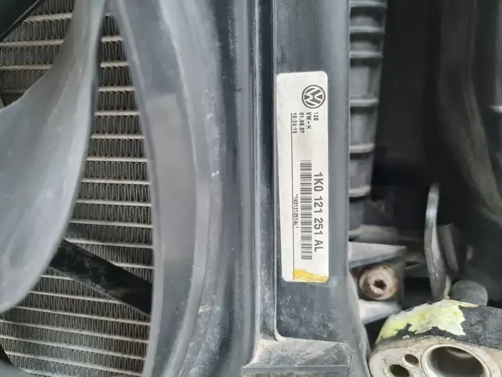 Skoda Octavia Mk2 (1Z) (2004 - 2013) 1K0121251AL Комплект радиаторов охлаждения — фото 8