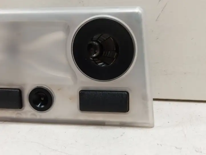 BMW 5 E60 E61 (2004 - 2010) 63316962058 Передняя подсветка — фото 3