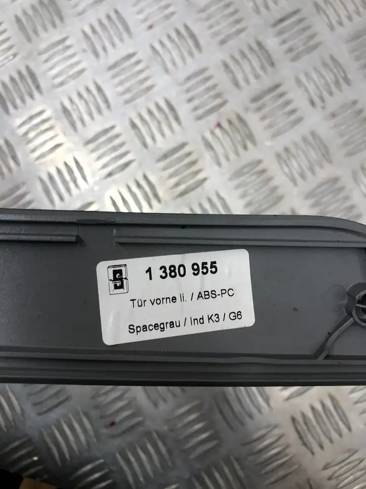 BMW 5 E60 E61 (2004 - 2010) 1380955 Прочая отделка задней двери — фото 7