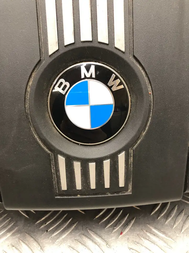 BMW 5 F10 F11 (2009 - 2016) 7802847 Крышка двигателя декоративная — фото 3