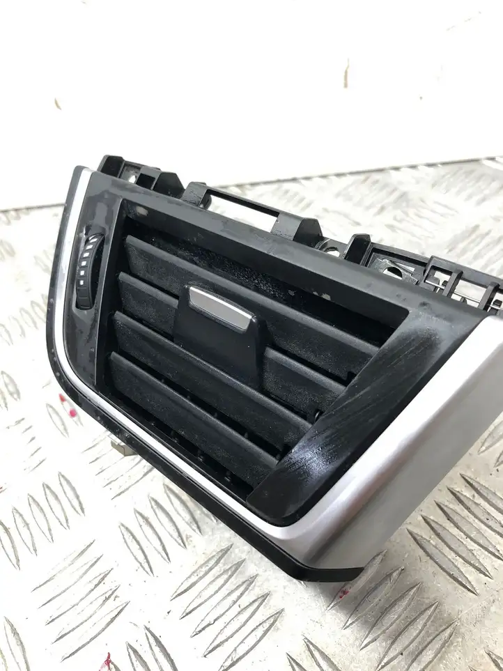 BMW 3 F30 F35 F31 (2012 - 2018) 9346226 Боковой воздушный дефлектор — фото 2