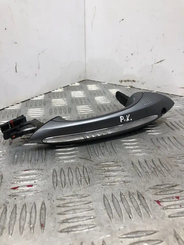 BMW 5 F10 F11 (2009 - 2016) 7237325 Наружная ручка двери — фото 1