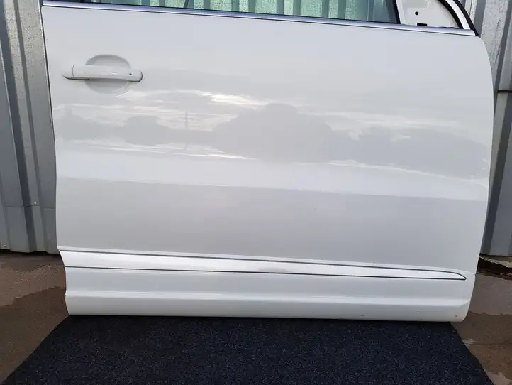 Volkswagen Tiguan (2011 - 2016) Дверь — фото 9