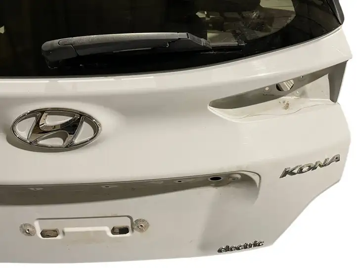 Hyundai Kona I (2017 - 2022) Крышка багажника — фото 2