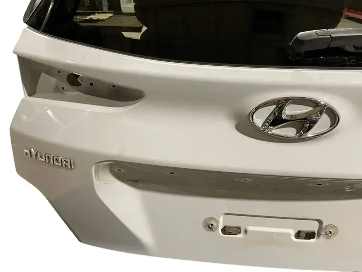 Hyundai Kona I (2017 - 2022) Крышка багажника — фото 5