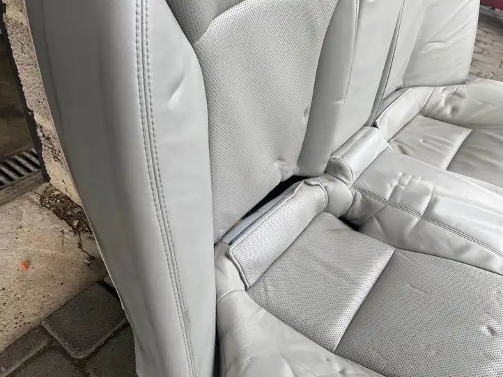 Lexus IS 220D-250-350 (2005 - 2010) Заднее сиденье — фото 32