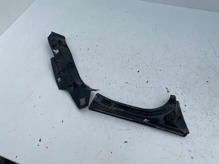 Lexus IS 220D-250-350 (2005 - 2010) 6444953010 Отделка (ленточка) заднего фонаря — фото 18