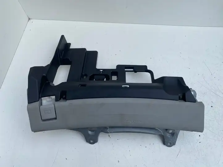 Lexus IS 220D-250-350 (2005 - 2010) 5564153010 Коленная подушка безопасности — фото 6