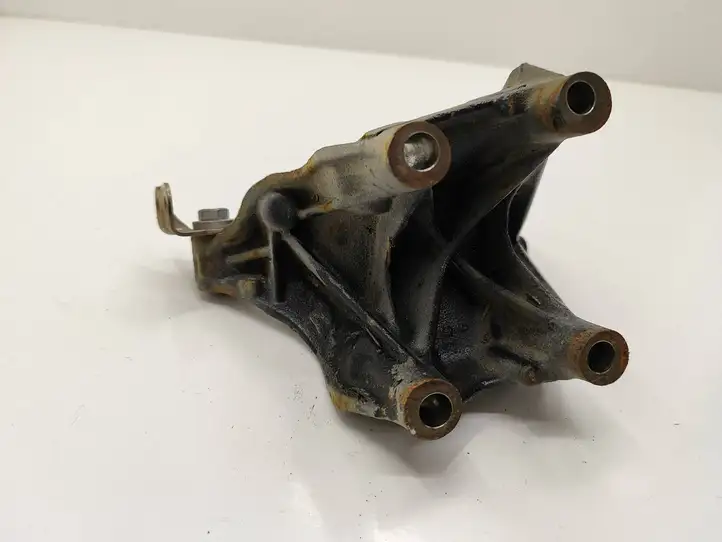 Audi A6 C7 (2014 - 2018) 04L131159 Кронштейн двигателя — фото 5