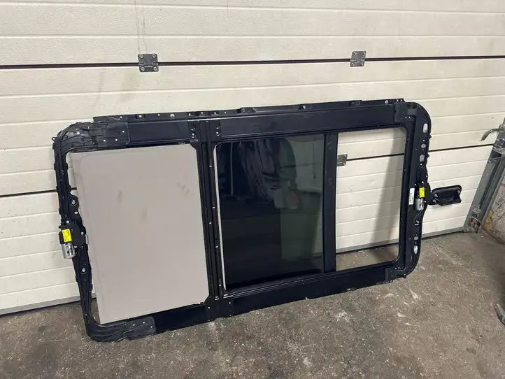 BMW X5 F15 (2013 - 2017) 7316352 Комплект люка крыши — фото 3