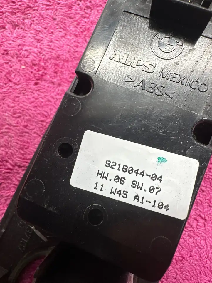 BMW X5 E70 (2006 - 2013) 9218044 Кнопка стеклоподъемников — фото 3