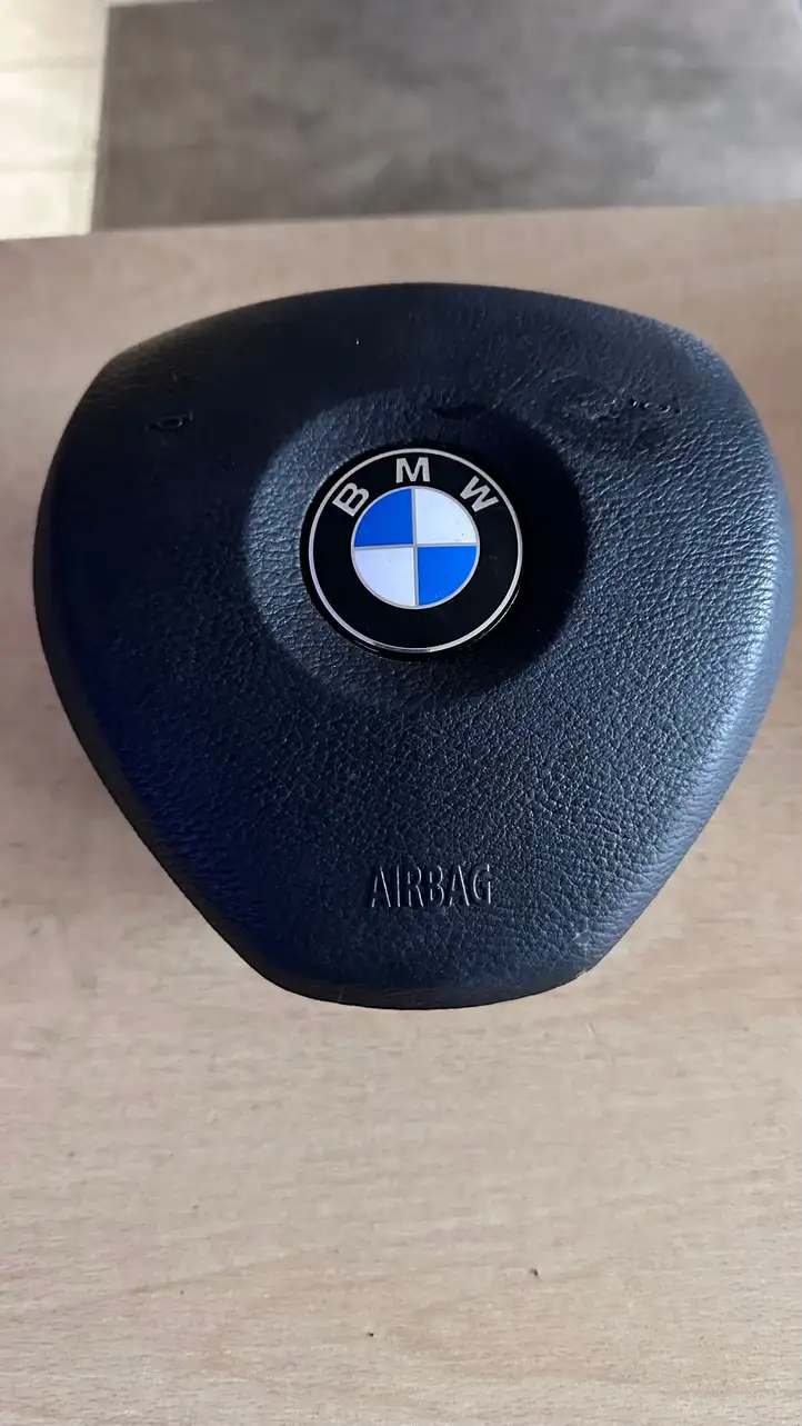 BMW X5 E70 (2006 - 2013) 240611V001B Подушка безопасности руля — фото 1