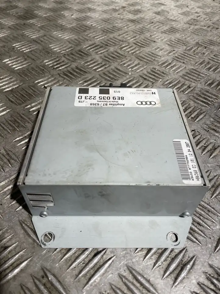 Audi A4 S4 B7 8E 8H (2004 - 2009) 8E9035223D Усилитель звука — фото 2