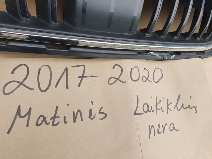 Skoda Octavia Mk3 (5E) (2013 - 2019) 5E0853653A Верхняя решетка радиатора — фото 9