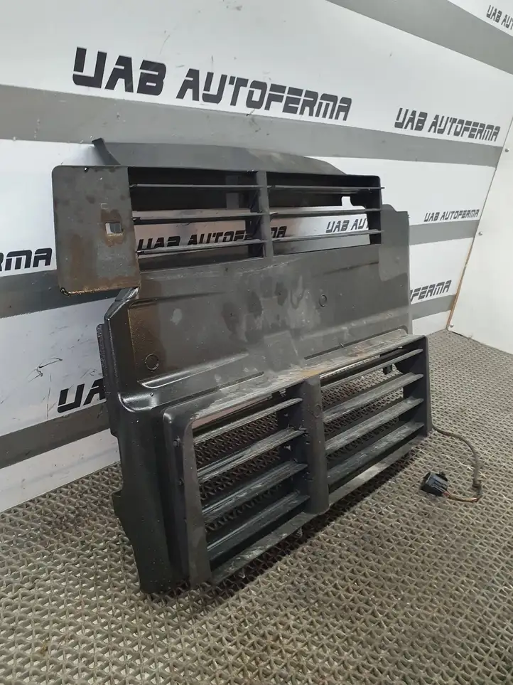 Ford Focus (2011 - 2015) BM518475CE Дефлектор воздуха — фото 4