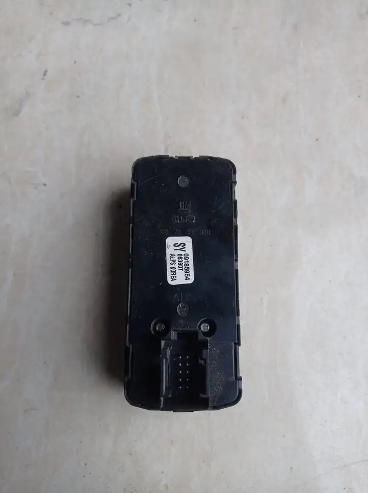 Opel Vectra C (2005 - 2009) 09185954 Блок кнопок стеклоподъемников — фото 3