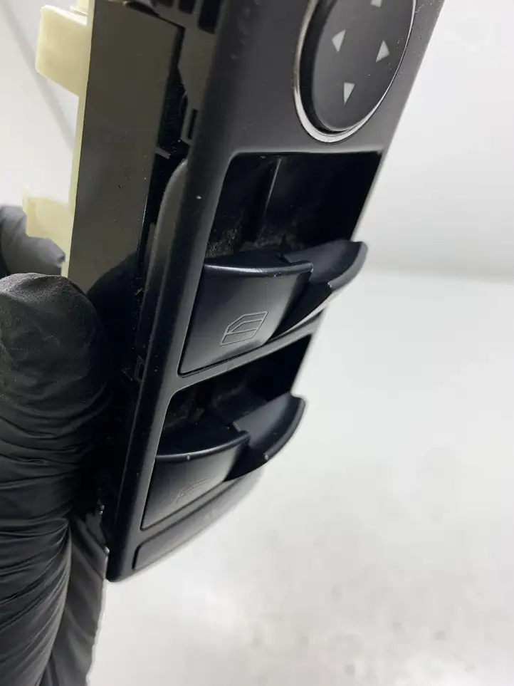 Mercedes-Benz E W212 (2009 - 2016) A2128208210 Блок кнопок стеклоподъемников — фото 3