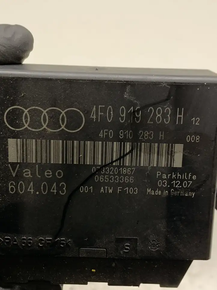 Audi A6 S6 C6 4F (2004 - 2008) 4F0919283H Блок управления парктрониками — фото 2