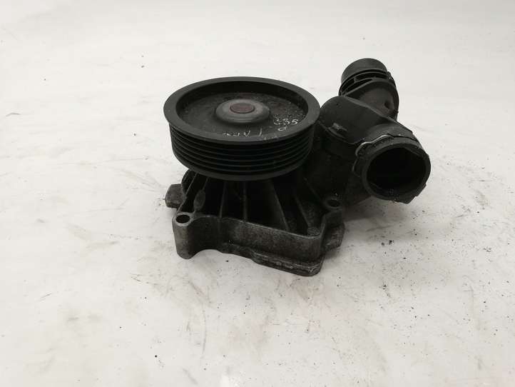 BMW 3 E90 E91 (2005 - 2012)  7790045 Водяной насос