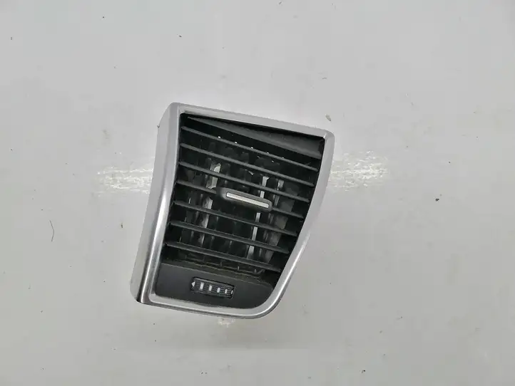 Audi Q5 SQ5 (2008 - 2012) 8R2820901B Боковой воздушный дефлектор — фото 1