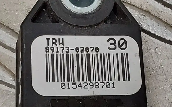 Toyota Verso (2012 - 2015) 8917302070 Датчик удара SRS — фото 4
