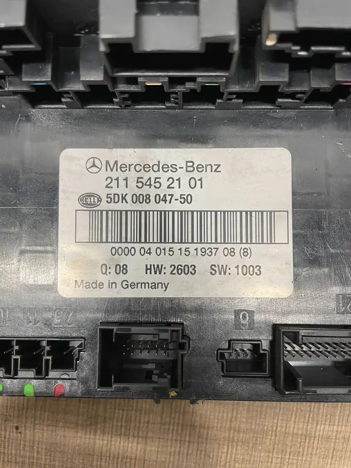 Mercedes-Benz E W211 (2002 - 2009) 2115452101 Модуль комфорта — фото 3