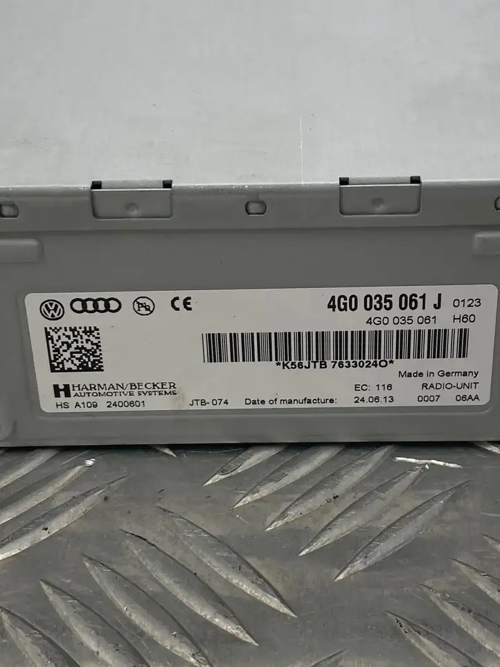 Volkswagen Touareg II (2010 - 2018) 4G0035061J Магнитола / мультимедийная система — фото 7