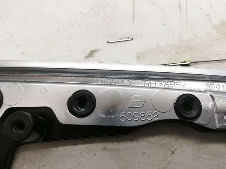 BMW 5 F10 F11 (2009 - 2016)  9166928 Рамка рычага переключения передач