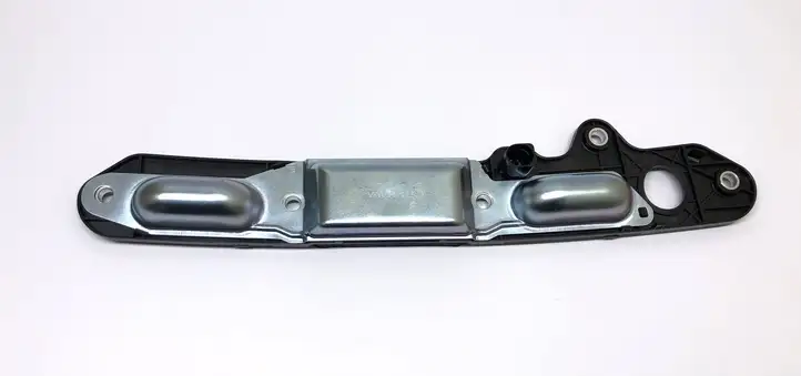 Volkswagen Golf Plus (2004 - 2008) 1T0827574J Подсветка номера — фото 2