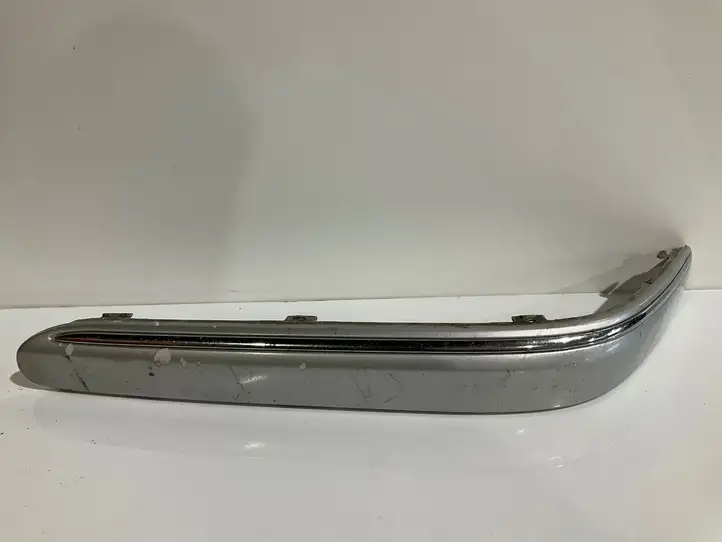 Mercedes-Benz C W203 (2000 - 2007) A2038856121 Молдинг переднего бампера — фото 1