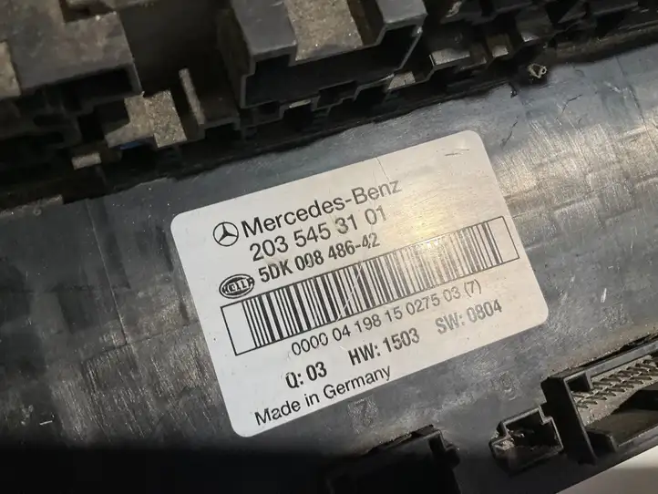Mercedes-Benz C W203 (2000 - 2007) 2035453101 Модуль комфорта — фото 4