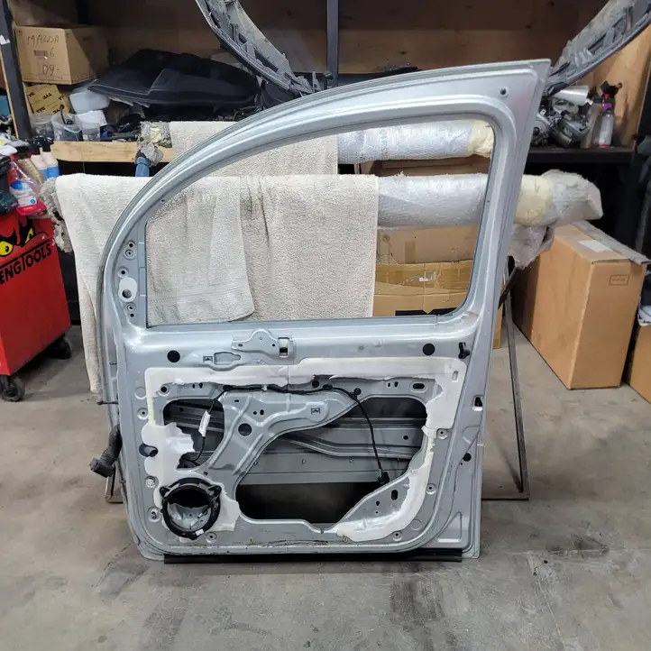 Renault Kangoo II (2008 - 2014) Дверь — фото 2