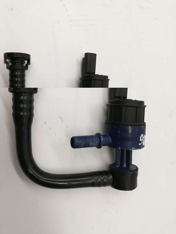 BMW 1 F20 F21 (2011 - 2019)  7624012 Центральный клапан