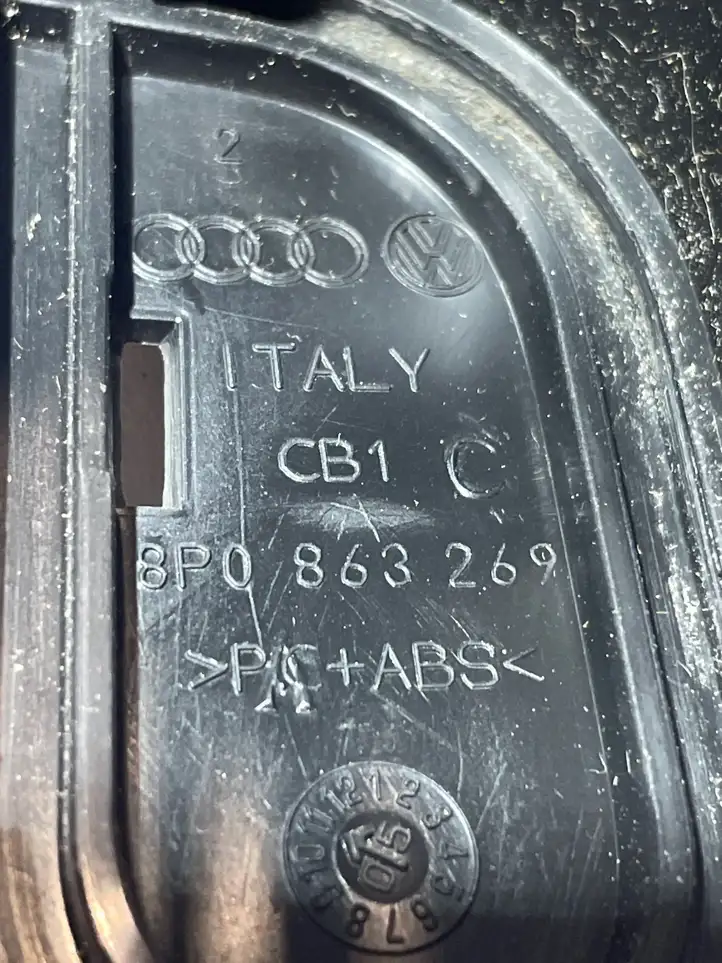 Audi A3/S3 8P (2004 - 2008) 8P0863269 Прочие детали салона — фото 4