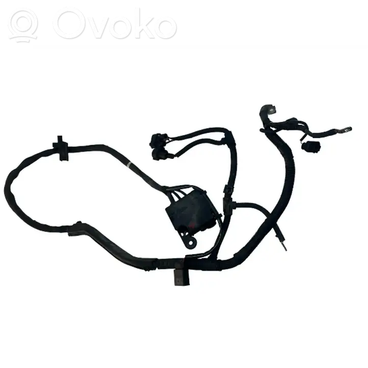 Audi A4 S4 B8 8K (2011 - 2015) 8K0971824 Плюсовой провод аккумулятора — фото 1