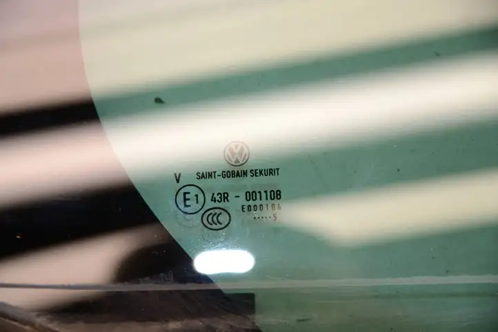 Volkswagen e-Golf (2013 - 2016) 5G6845214 Форточка двери — фото 3