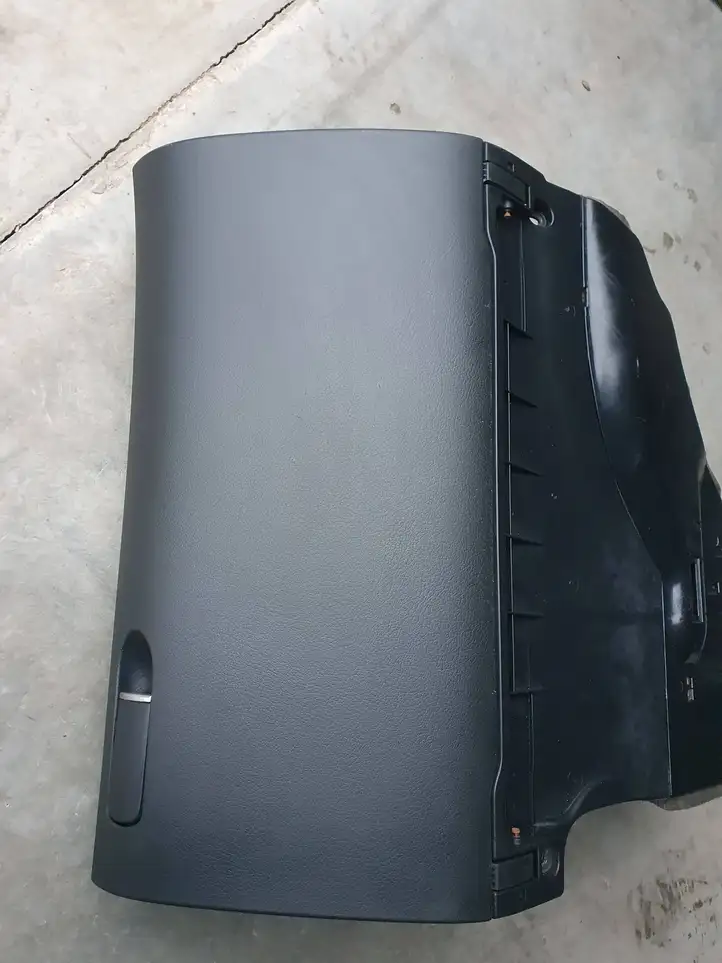 Audi A4 S4 B7 8E 8H (2004 - 2009) 8E1857035C Бардачок в сборе — фото 1