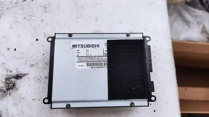 Mitsubishi Outlander (2018 - 2021) AL210DUE712 Усилитель звука — фото 3
