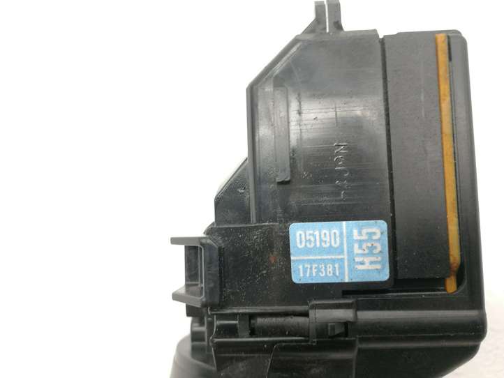 Toyota Avensis T270 (2009 - 2012)  0519017F381 Включатель скорости стеклоочистителей