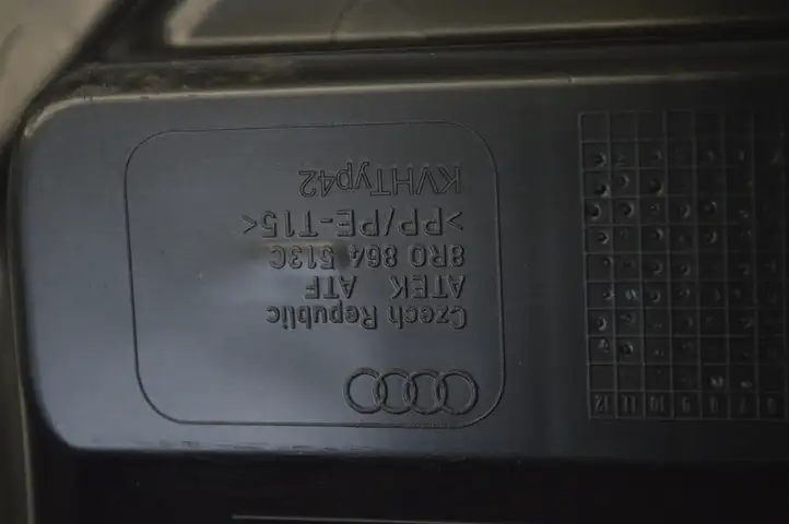 Audi Q5 SQ5 (2012 - 2017) 8R0864513C Отделка порога багажника — фото 5