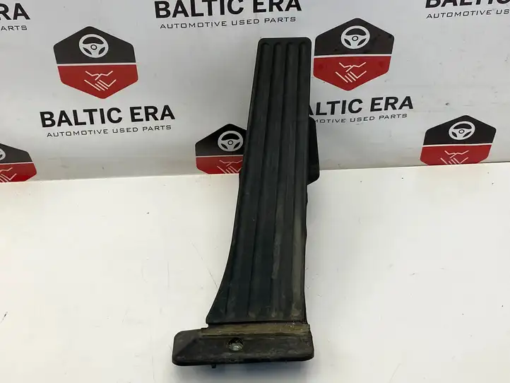 BMW 3 G20 G21 (2019 - ) 6853175 Педаль акселератора — фото 3