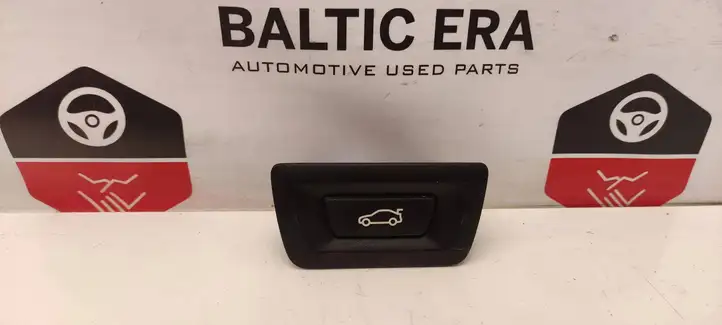 BMW 3 G20 G21 (2019 - ) 9275119 Кнопка закрытия багажника — фото 1