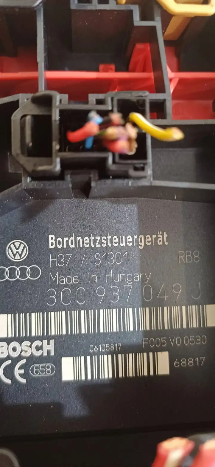 Volkswagen PASSAT B6 (2005 - 2010) 3C0937049J Модуль комфорта — фото 2