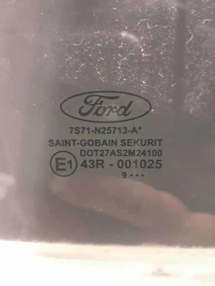 Ford Mondeo MK IV (2007 - 2014) 7S71N25713A Стекло задней двери — фото 3